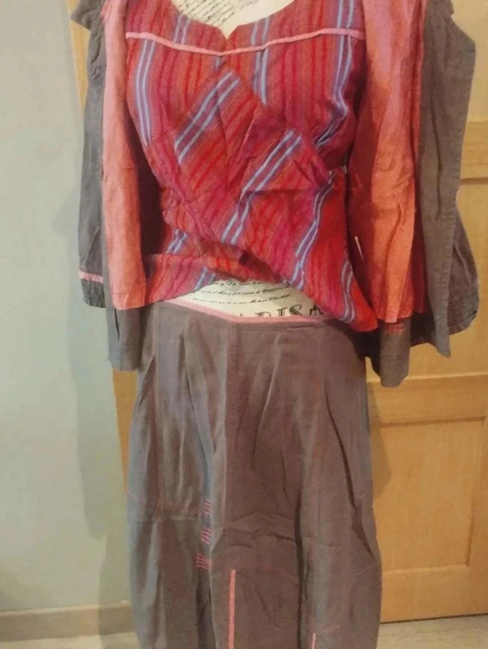 Ensemble 3 pièces, Jupe/débardeur/veste, roze/grijs, Nid d'Abeille, T3/4 – photo 7